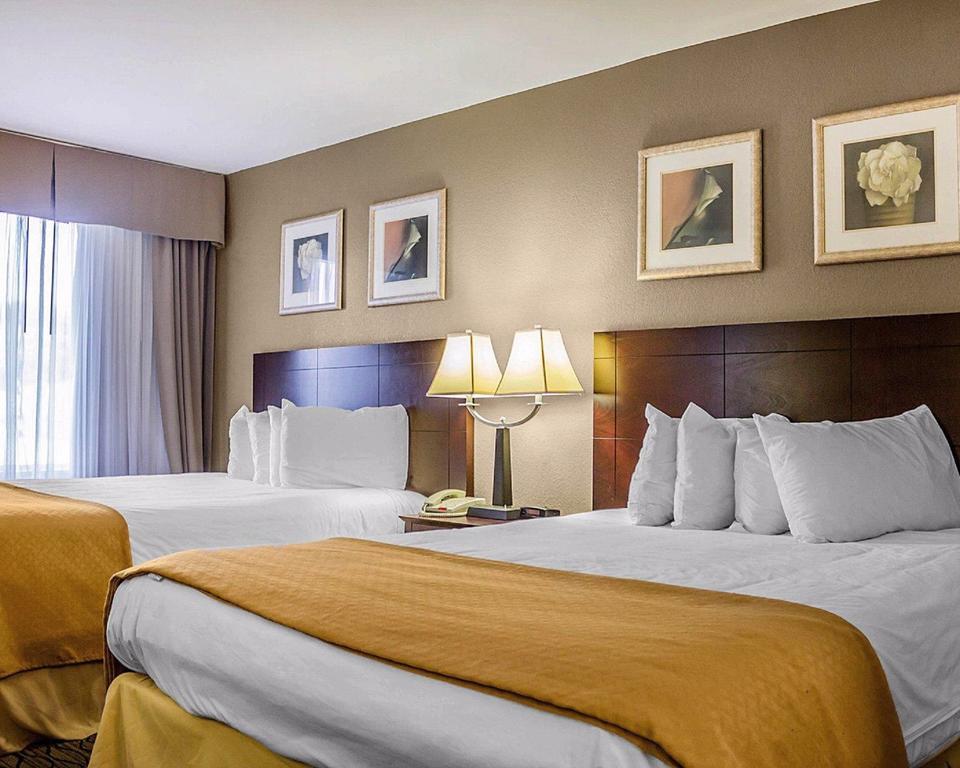 Quality Inn Waterbury Buitenkant foto